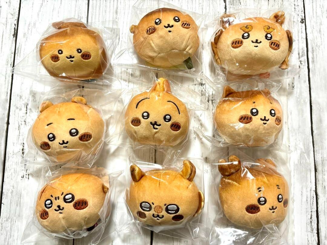 Chiikawa Bakery 麵包造型毛絨公仔與周邊商品