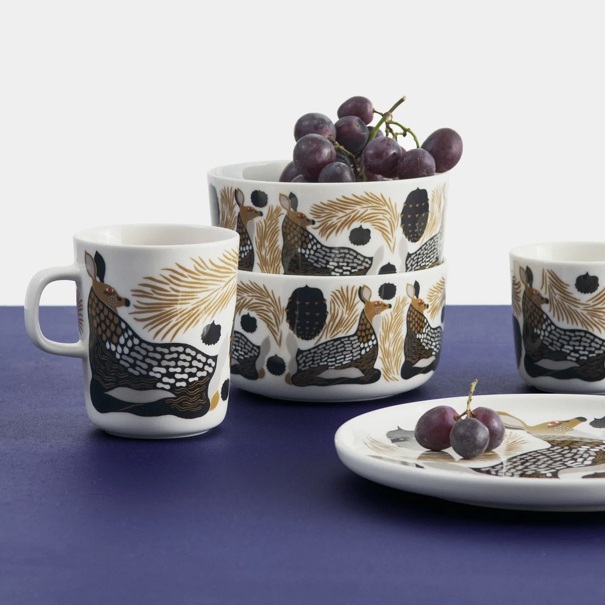 Marimekko 家居用品餐具系列展示